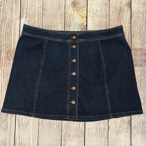 Denim Button-Front Skirt - Picture 1 of 5